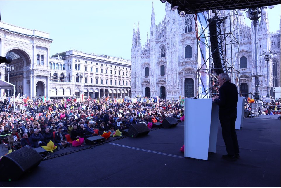 Uno scatto della manifestazione di quest'oggi a Milano